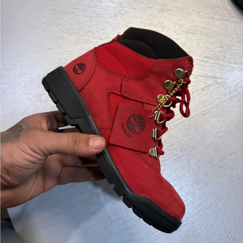 New! Timberland Kids Red and Black Boots Size 3Y